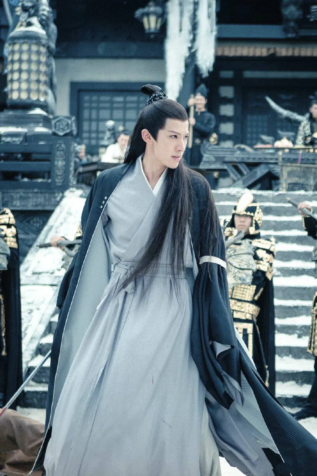 专访赖艺天生的平衡破坏者