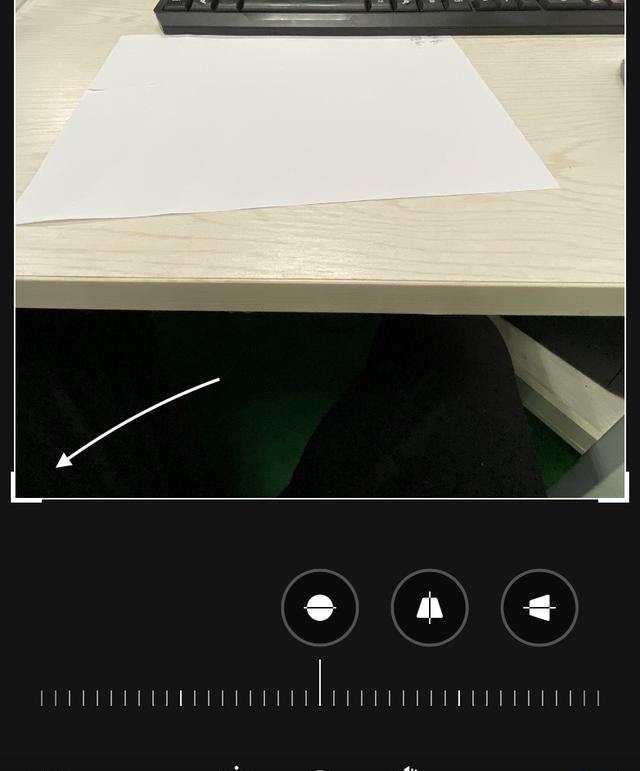 苹果11的「超取景框拍摄照片」,很多人都不知道怎么用