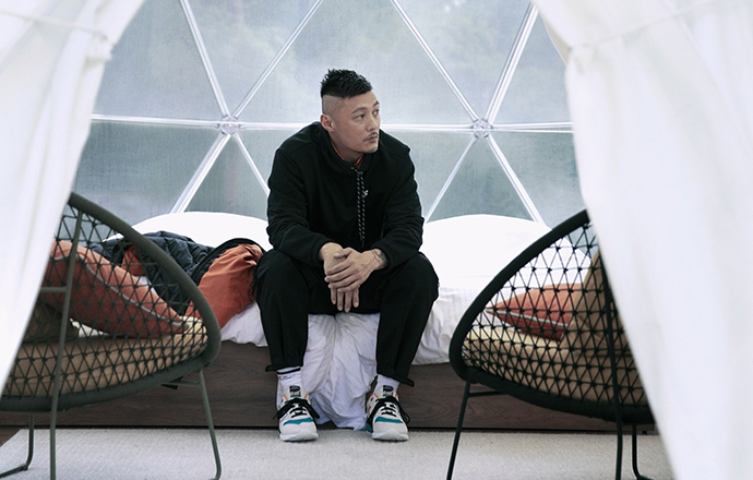 余文乐亲自演绎newbalance新款580冲一下