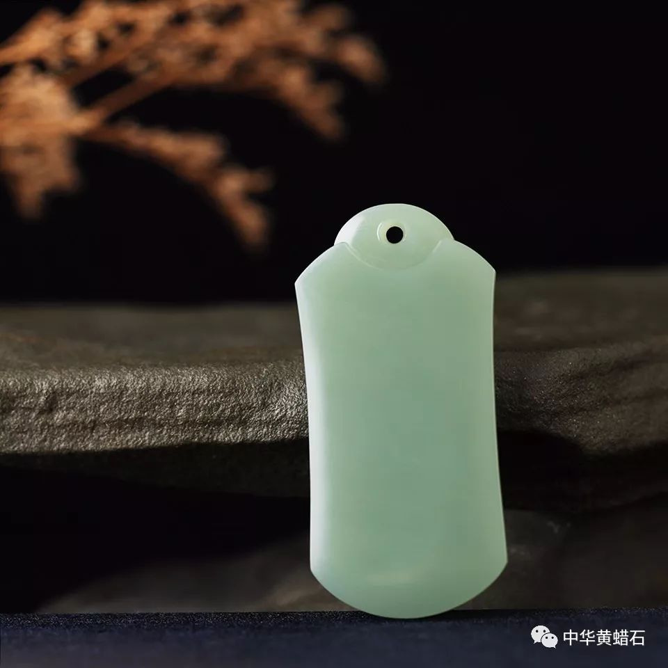 美鉴| 无事牌的素雅之美