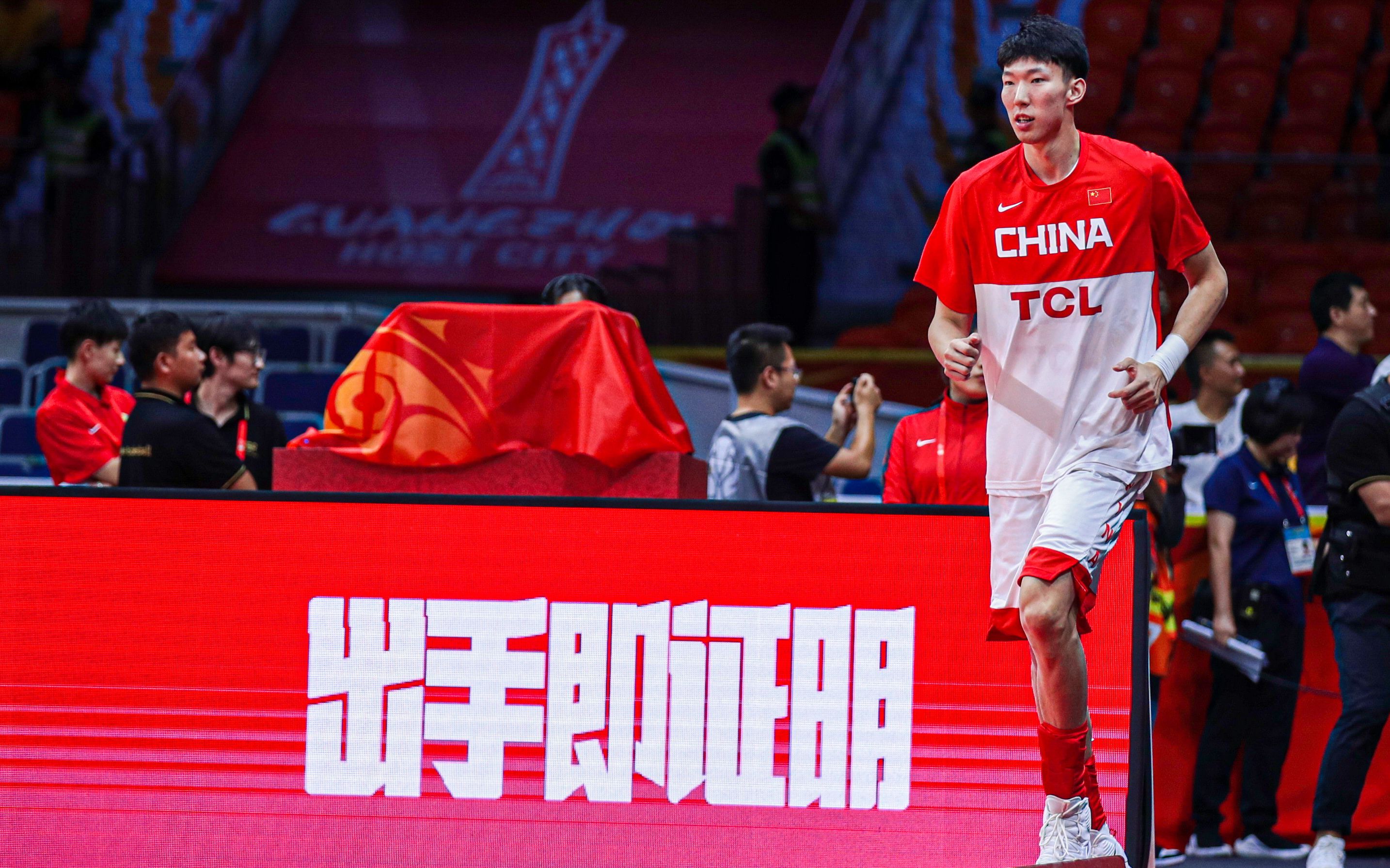 真正的最后一战,中国男篮只能全靠自己