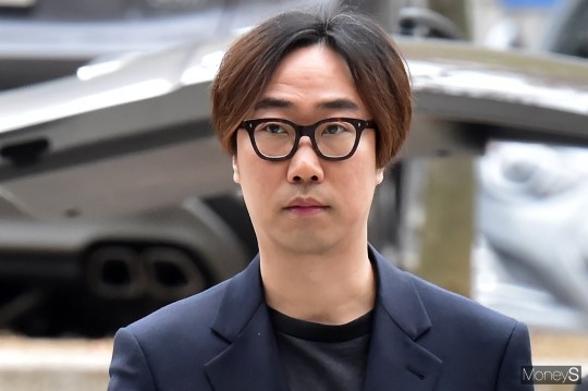 安俊英pd前往首尔中央地方法院接受拘捕令实质审查