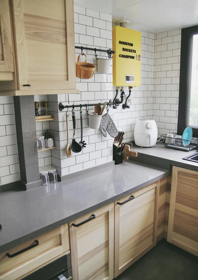 日本厨房明明很小,却总能保持干净整洁,差别在这13个小细节处