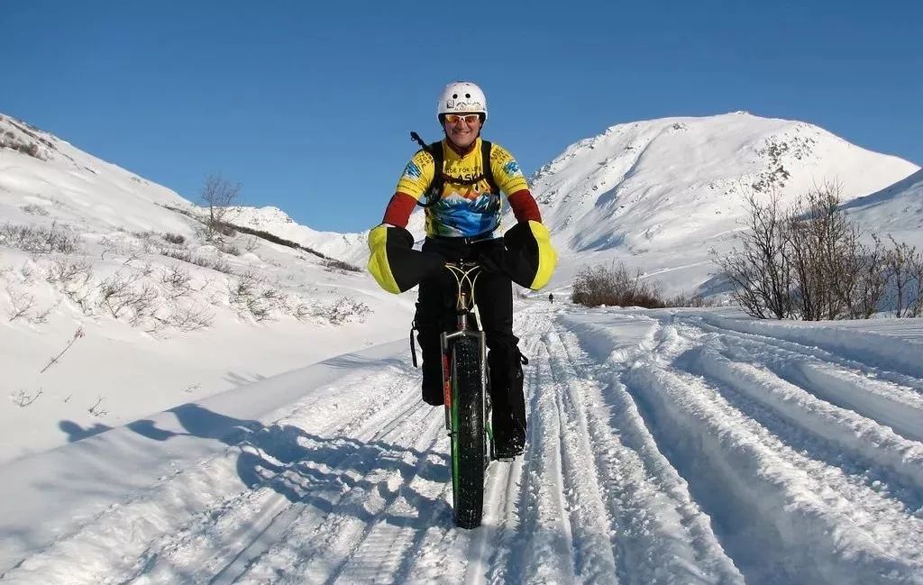 这是世界上最长,也最残酷的冬季极限马拉松——1000英里冰原竞逐