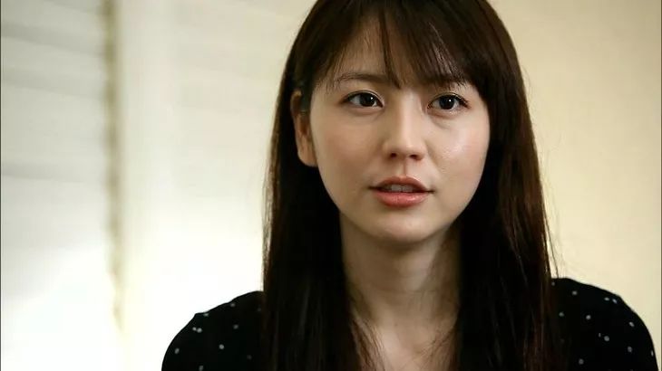 《求婚大作战》之后,为了不被固化形象,长泽雅美跳出青春剧,开始尝试