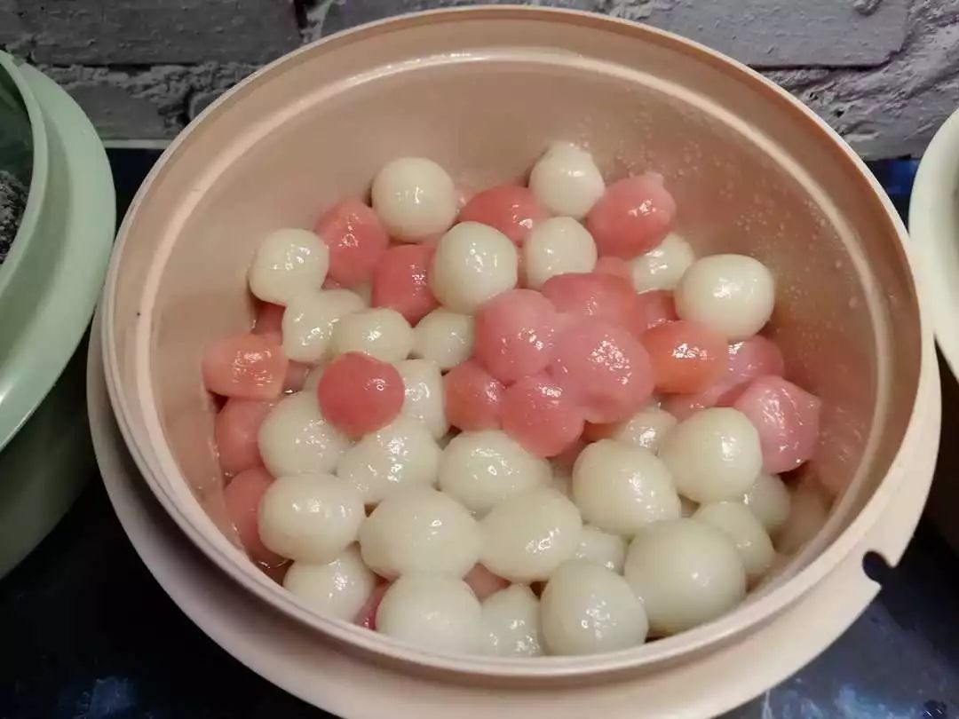 冬至缅怀先祖,除了搓红丸,也少不了荤素五味各种美食