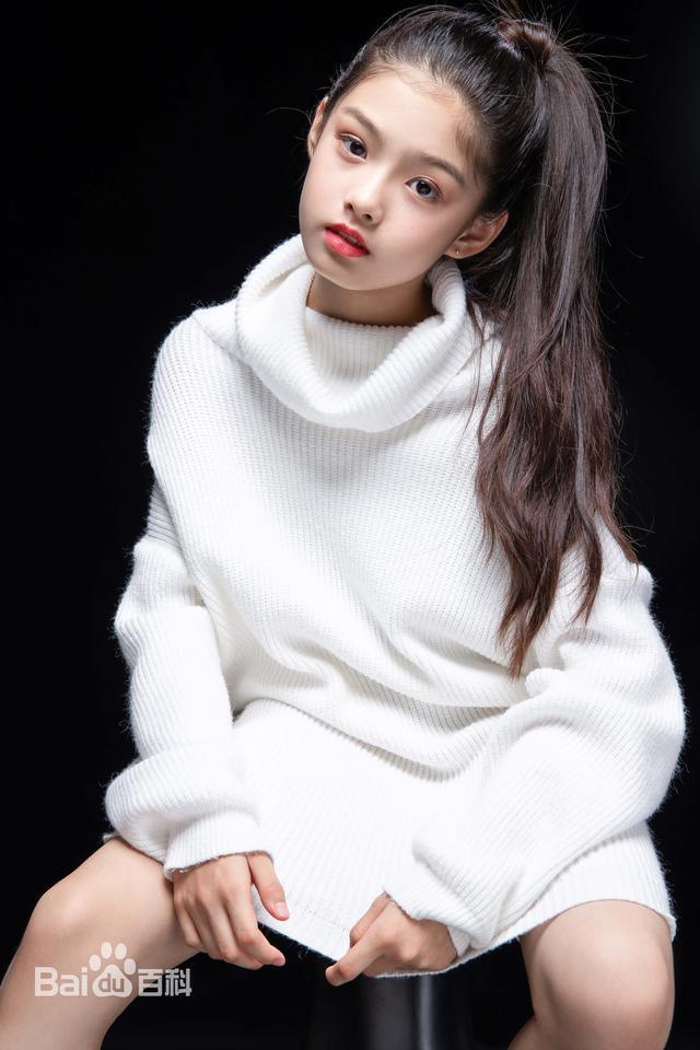 电影《催眠·裁决》今日公映,多才多艺小演员艾米__凤凰网