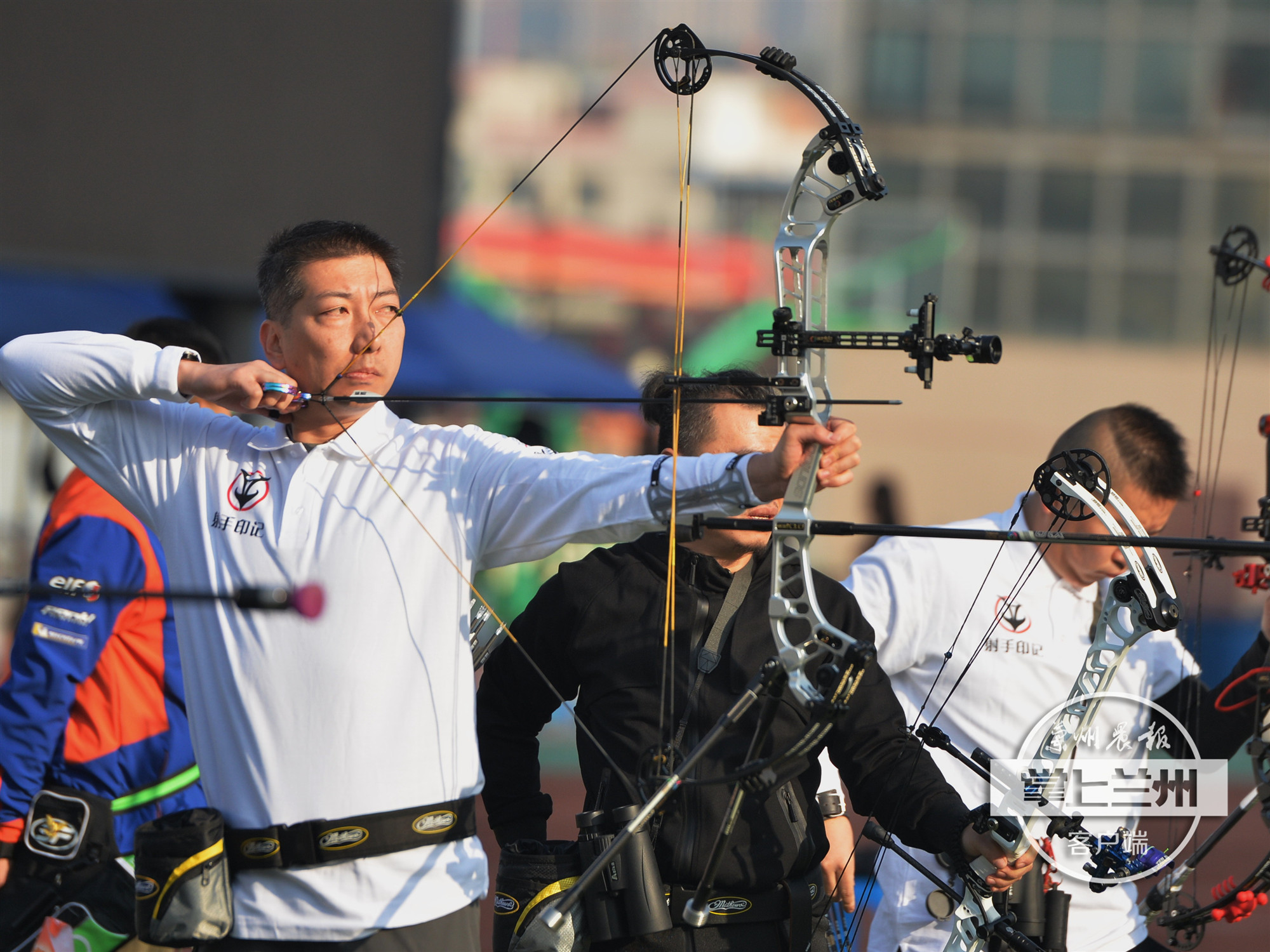 百余名箭术高手决战金城