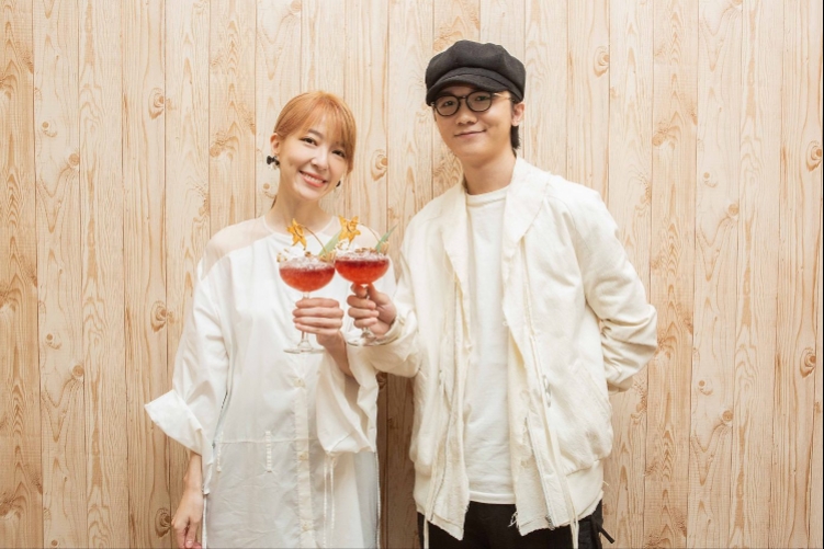 南都讯 记者麻乐歌手路嘉欣在昨日举办新专辑《落落大方》听歌会,暌违