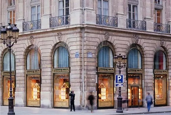 中国刚泰转让意大利奢华珠宝品牌buccellati控股权,卡地亚母公司历峰