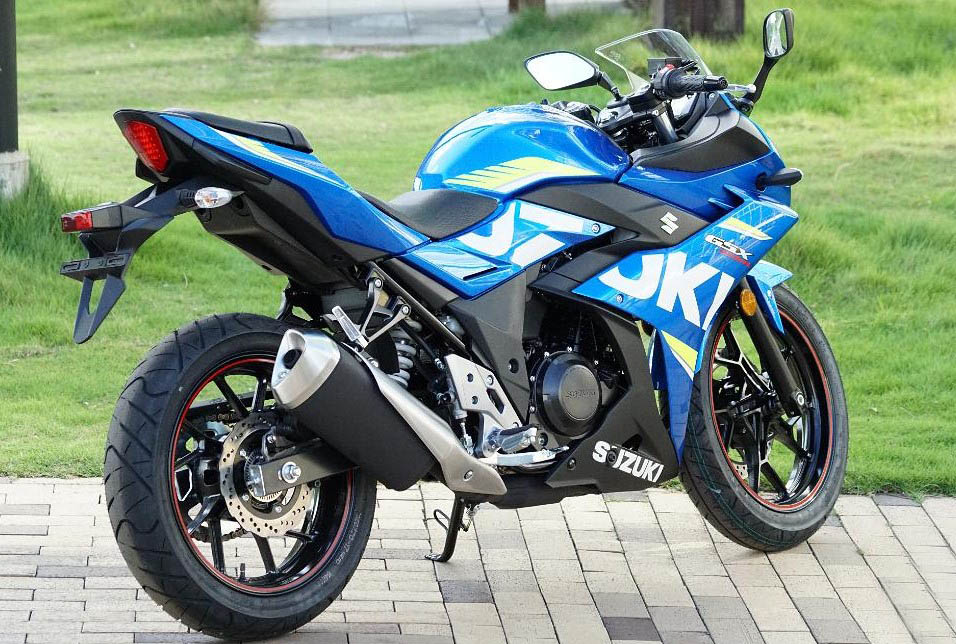 国内最畅销的250跑车铃木gsx250r实拍解析