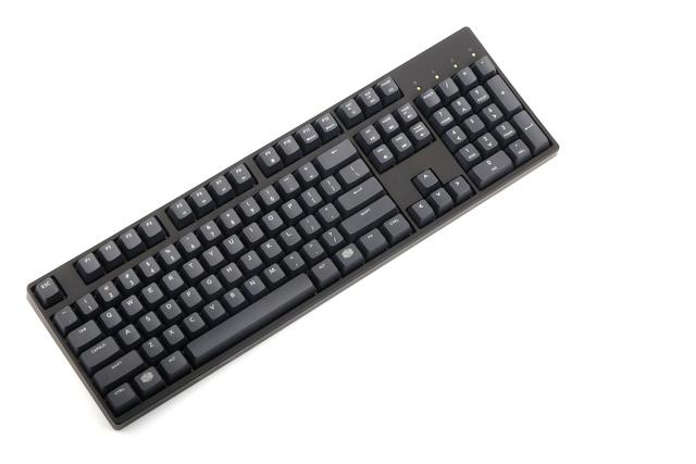 还记得号称半价大f的机械键盘吗?