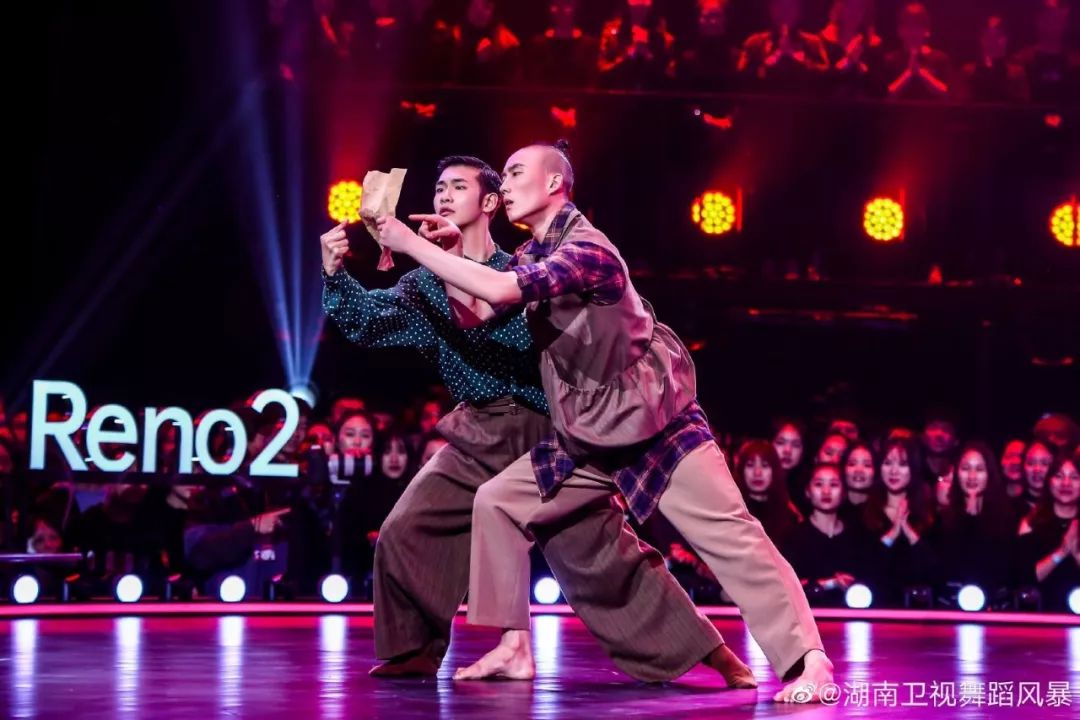 辽芭舞团团长亲自指导郝若琦王雪柔惑心惊艳全场