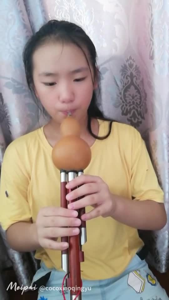 葫芦丝独奏《马兰花》