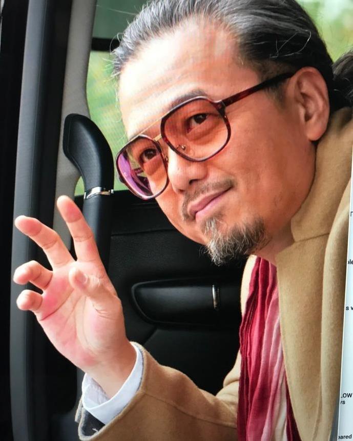 39岁娶小5岁漂亮女星, 恩爱14年, 现在他越来越红