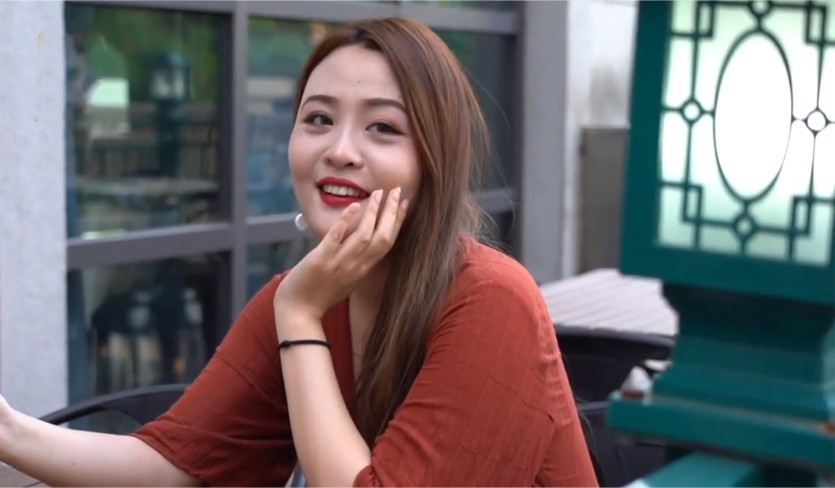 美女主播为了承诺,愿做精神病院护士称很自豪__凤凰网