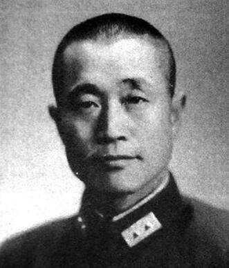 杜聿明应该算是国军名将了,但是运气不太好,尤其是在率领第五军出征