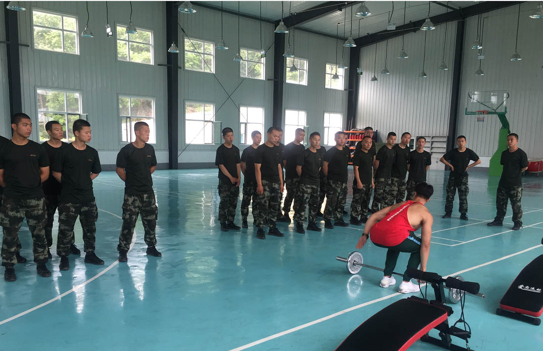 健华健身学院助力部队军事体能训练水平提升,打造强军强国目标