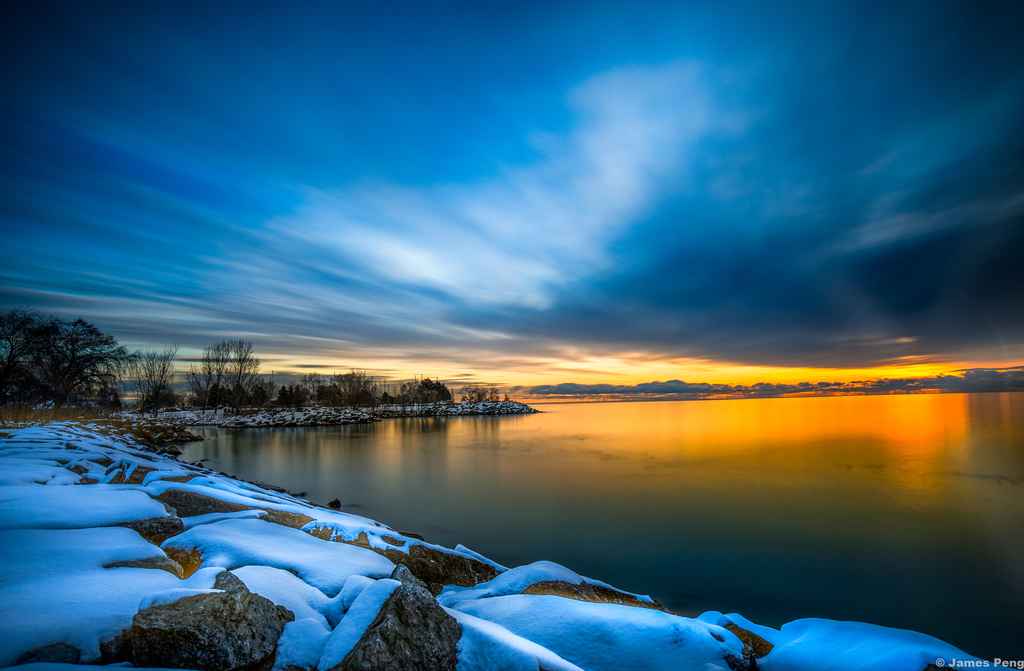 湖光雪色 - lake of ontario__凤凰网