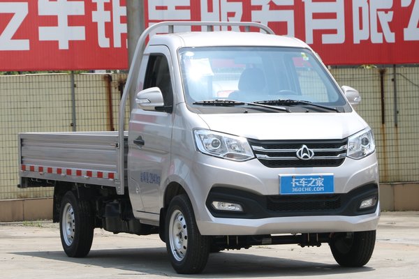 新增112马力汽油机国六长安跨越王x1小卡只要476万