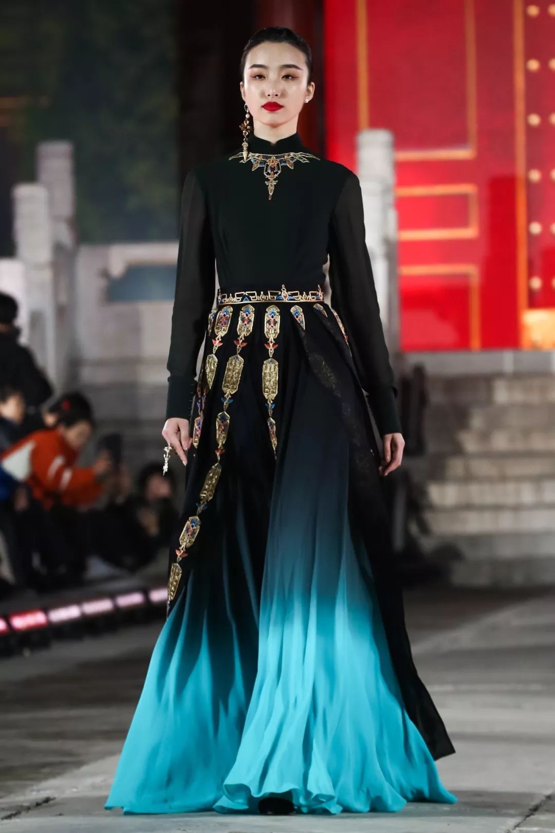 锦绣中华·盖娅传说非遗服饰秀