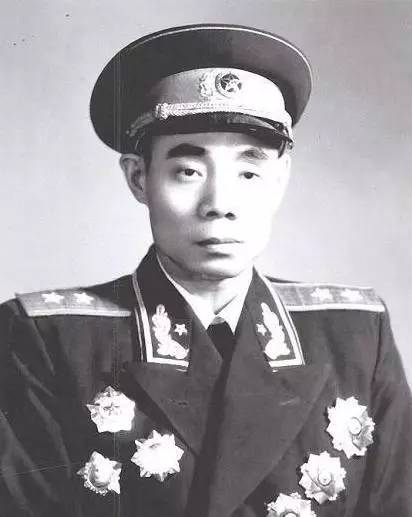 美国军队公认的人民解放军最牛的十个军长