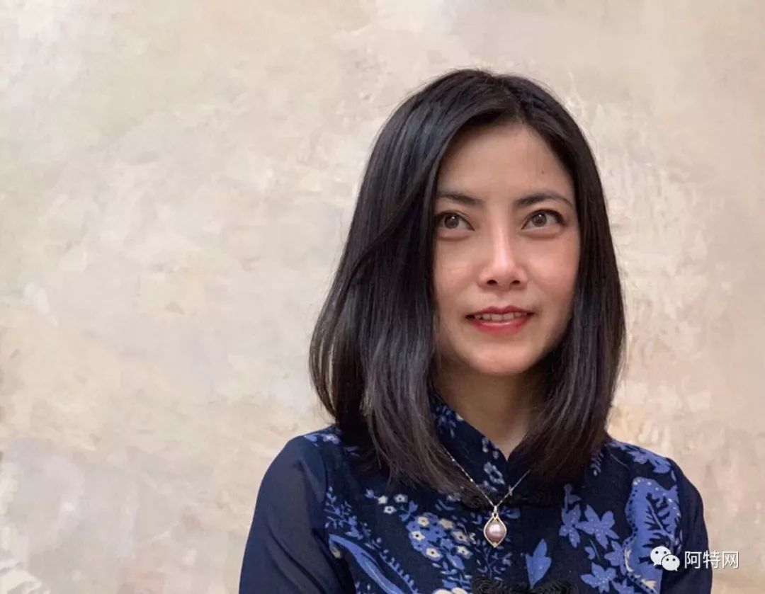 张忆周中国女性艺术代表性艺术家