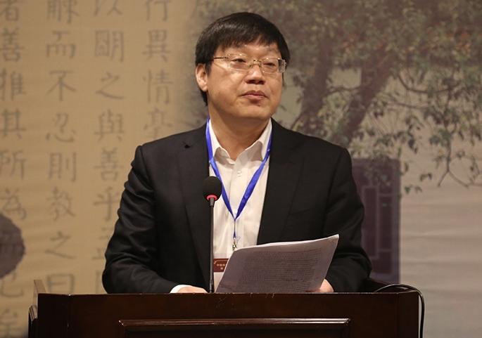 从开直升机回老家到禁坐高铁 "青海首富"肖永明的"豪赌"人生