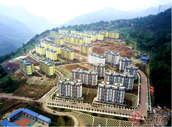 欢天喜地的唢呐声时常在高山深谷中嘹亮地响起——昭通市易地扶贫搬迁