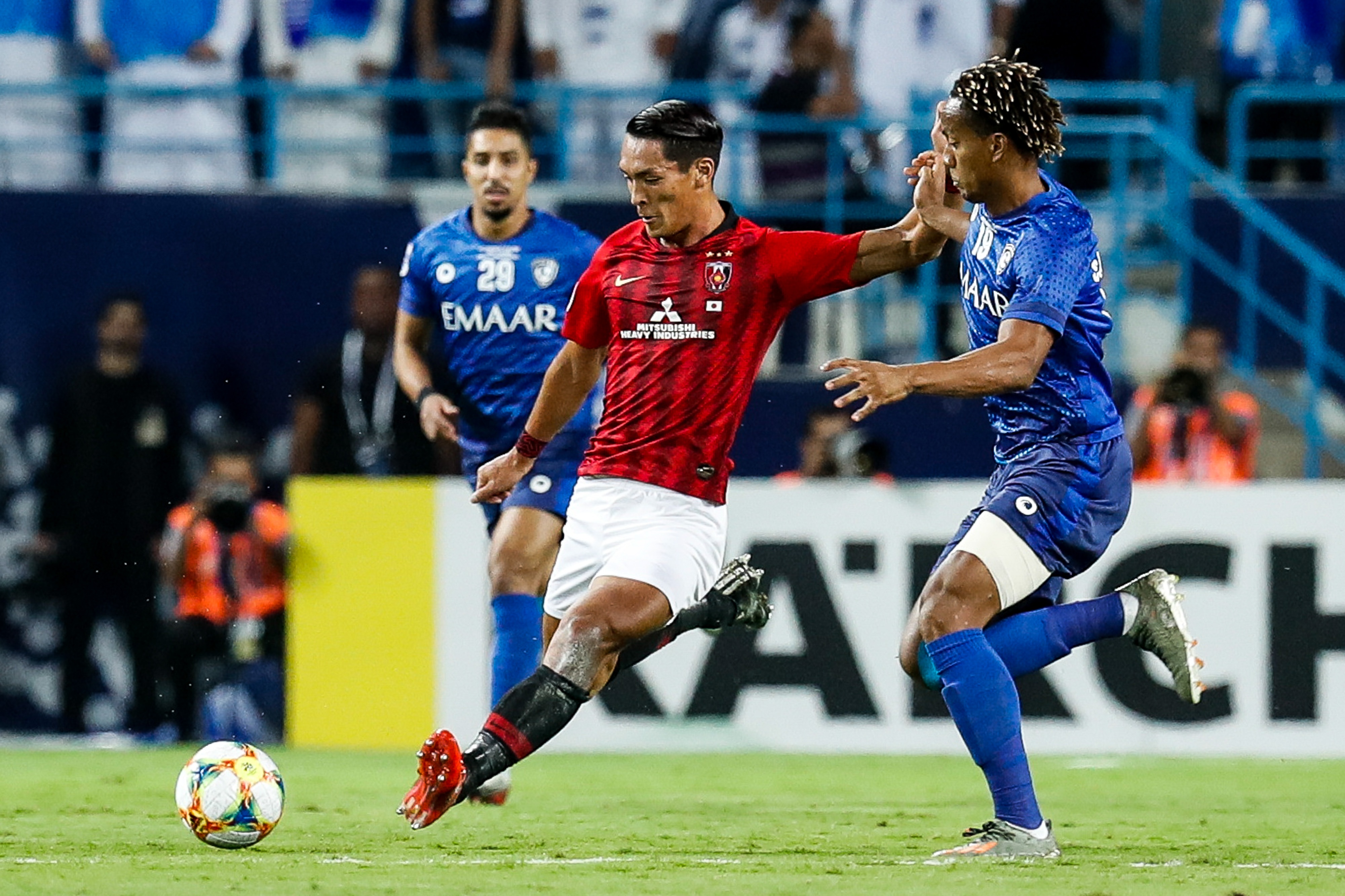 体育足球亚冠决赛首回合浦和红钻不敌阿尔希拉尔