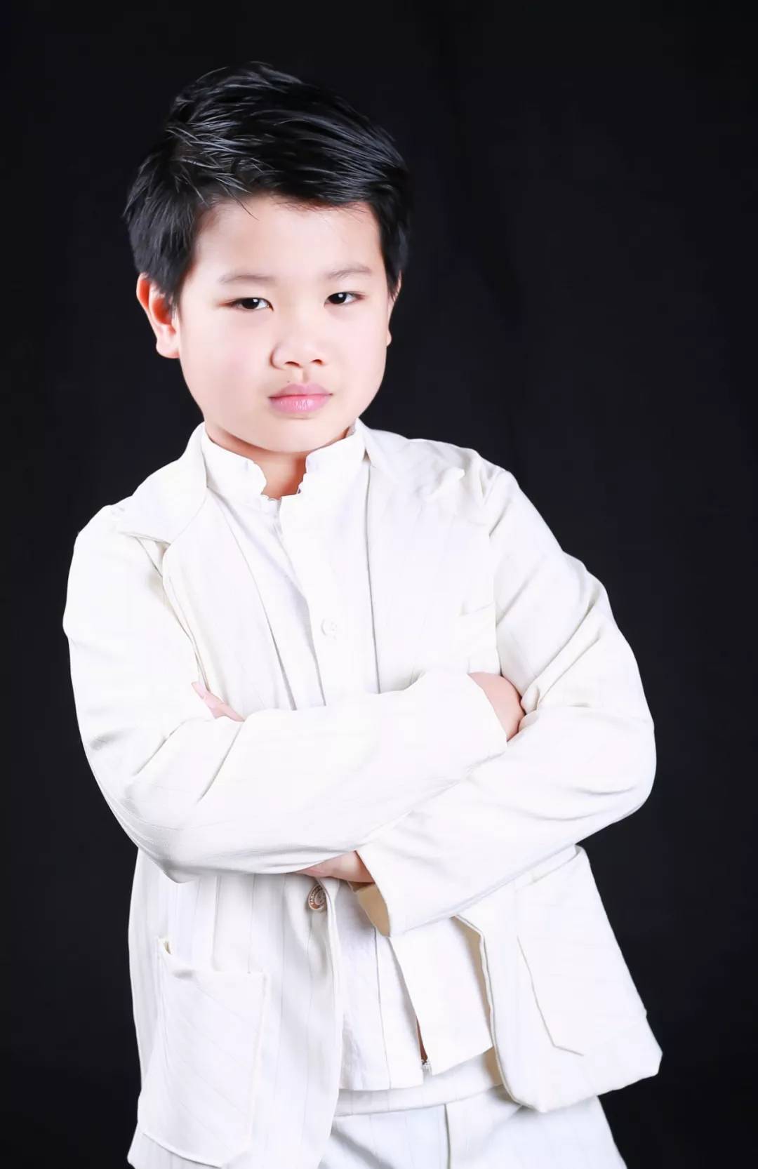 新生代小明星沈君錋获选2020国际华人少儿电视春晚小主持人