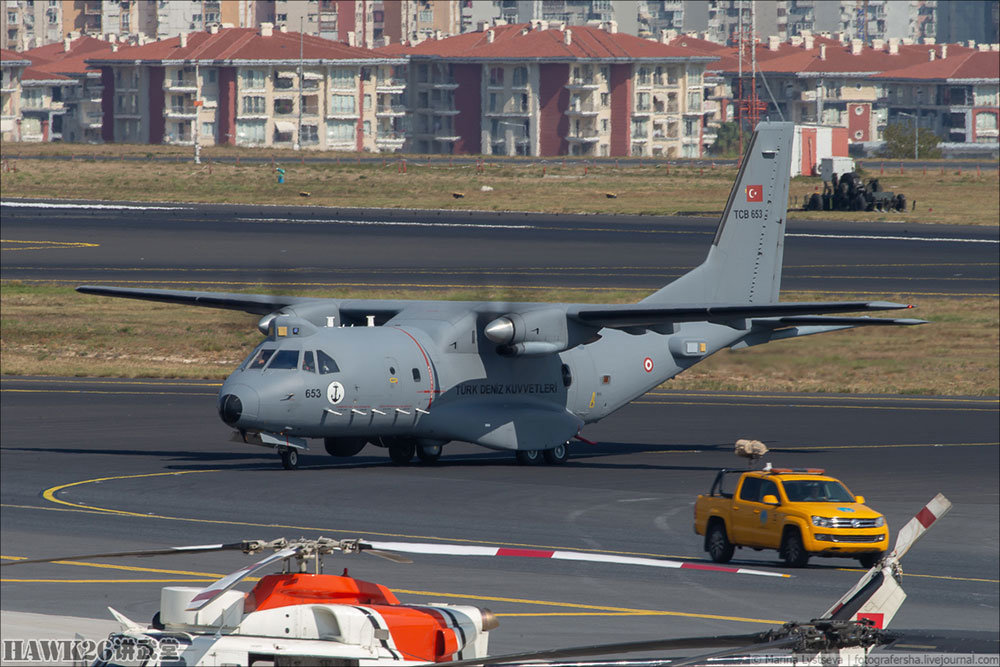 西班牙casa c-295轻型运输机.