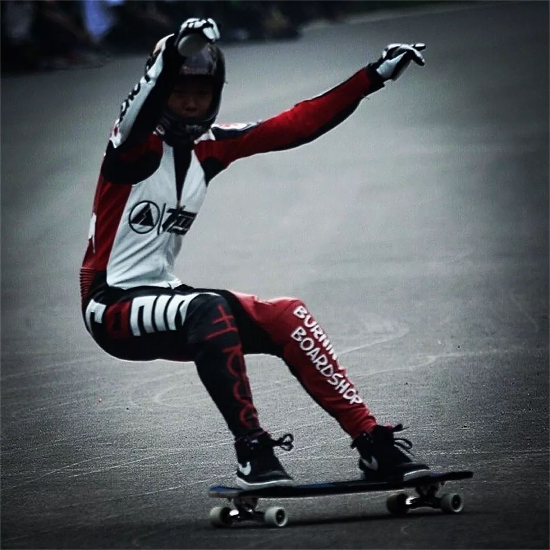 长板男孩沈宇奇曾遭父母反对玩出名堂得到认可丨max探索客