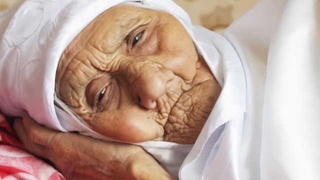 124岁!全球最年长老人在俄罗斯去世