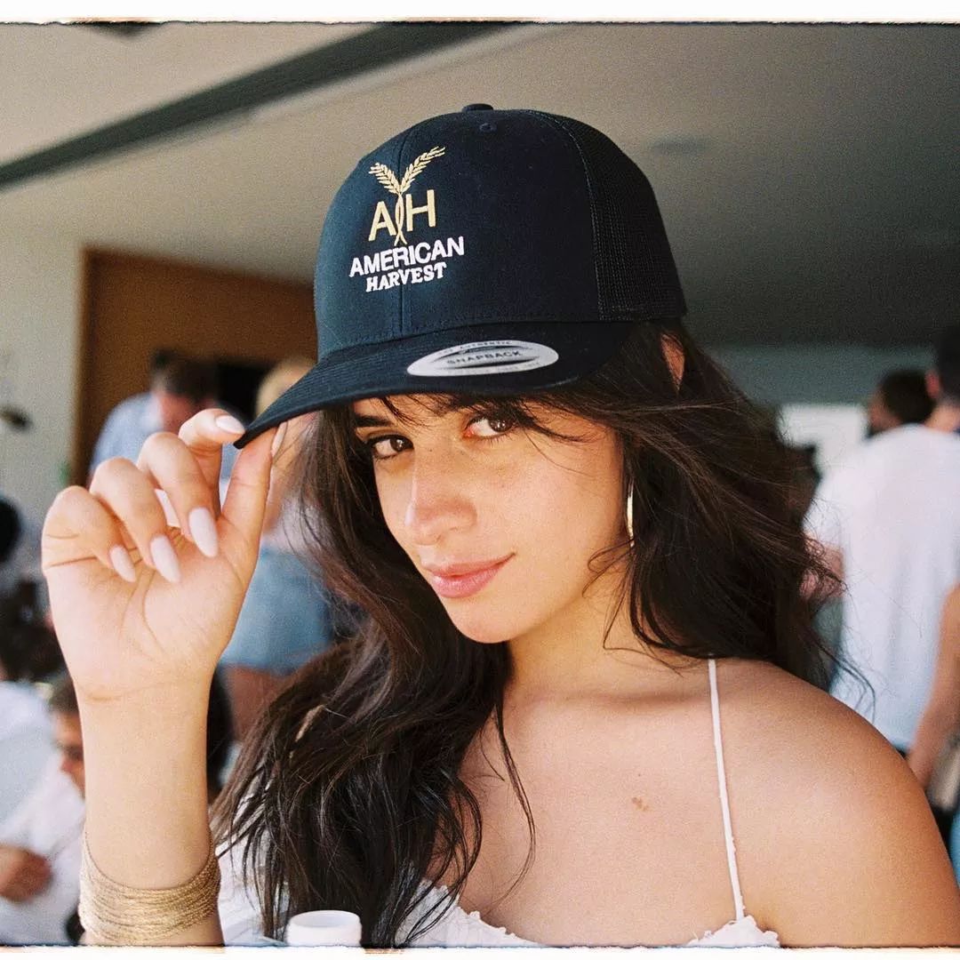 萌德的绯闻女友"卡妹",也是迷人的小妖精呢