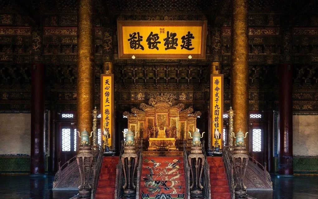 心动年会 | 故宫里过年都有何讲究?答对问题抢故宫网红猫啦