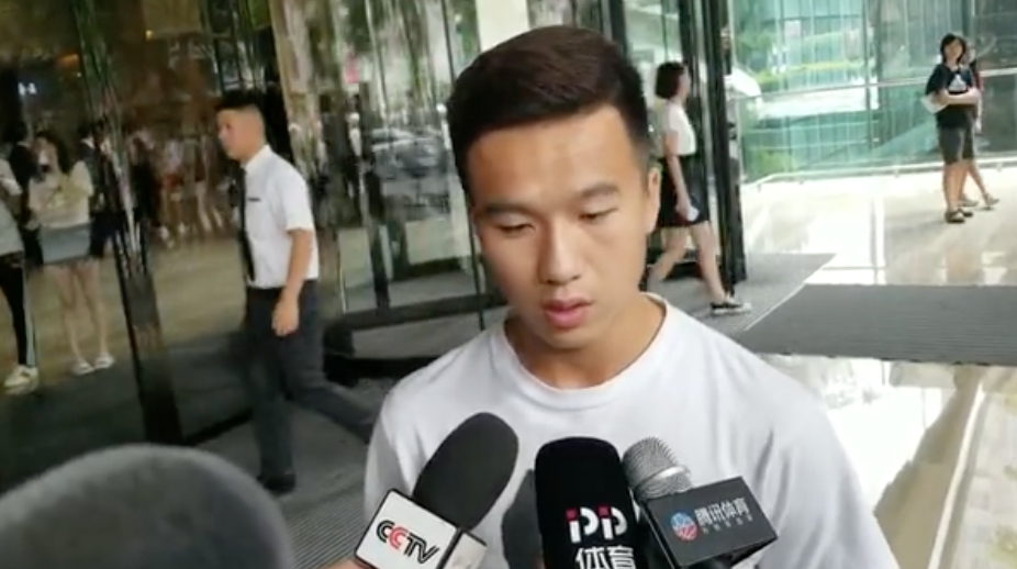 <em>姚</em><em>均</em><em>晟</em>：看了阅兵感到骄傲，会百分之二百投入比赛