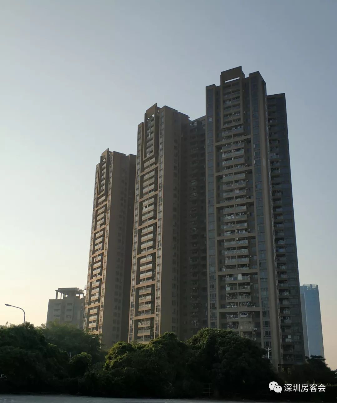 铭筑荔苑