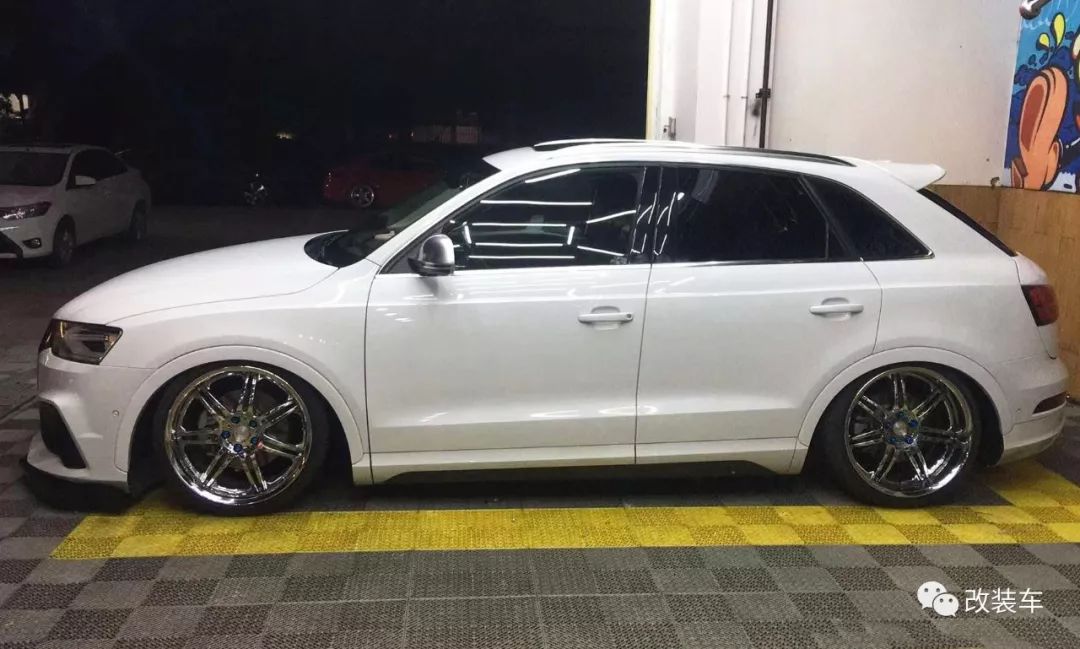 不务正业的suv改装低趴姿态,这辆奥迪q3的历程充满辛酸
