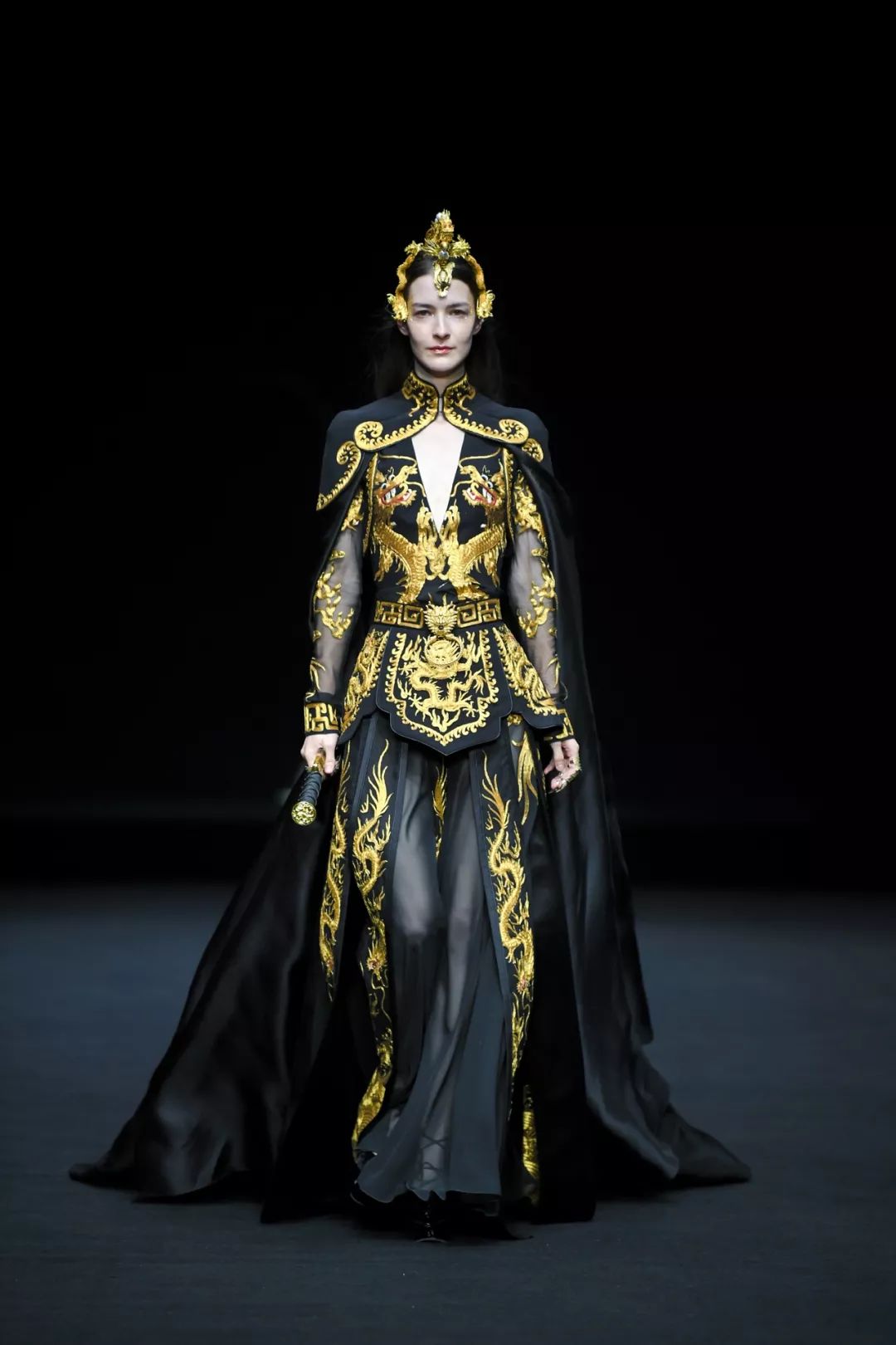 盖娅传说·熊英2020春夏中国国际时装周