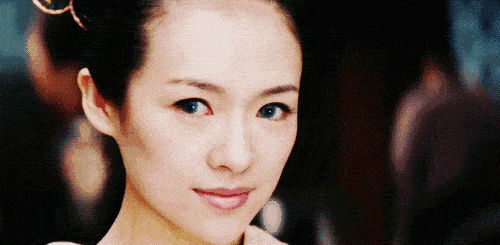 顶级绿茶鼻祖凭借一张大小脸绿了第一美人