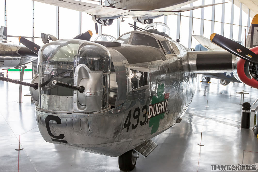 细看b24m解放者重型轰炸机因生存性较差而备受质疑