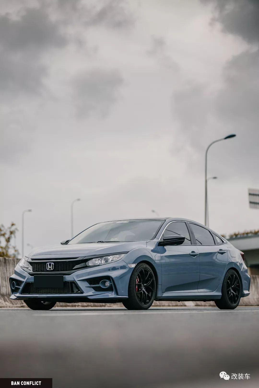 水泥灰十代思域改装简约竞技范,做一个有态度的车主!