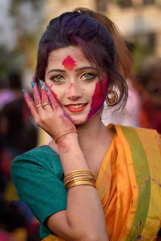 印度女孩琥珀色图片