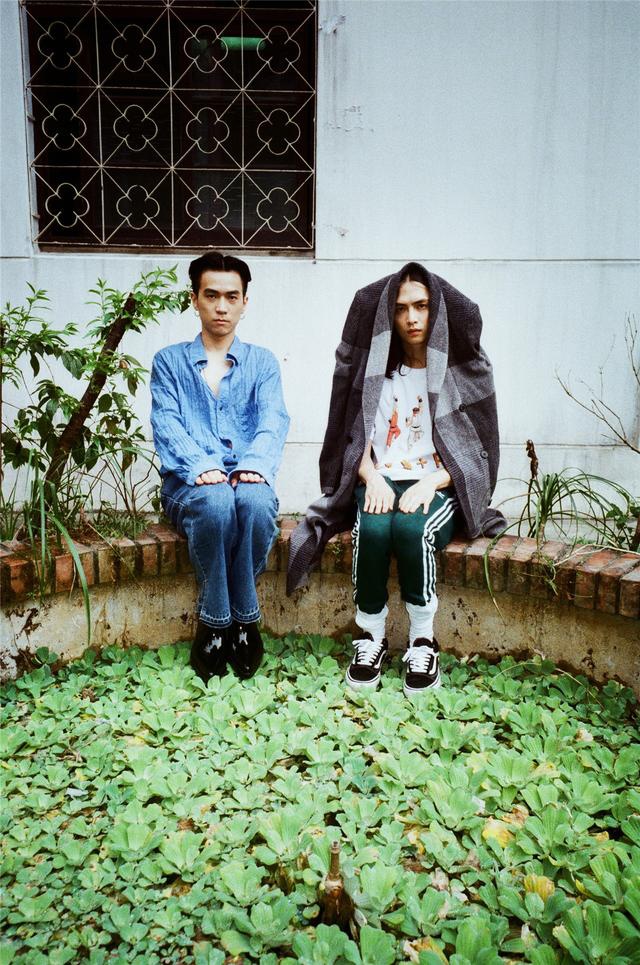 双人摇滚乐团jade专辑《nemo》上线 摇滚出击告别荒诞自己__凤凰网