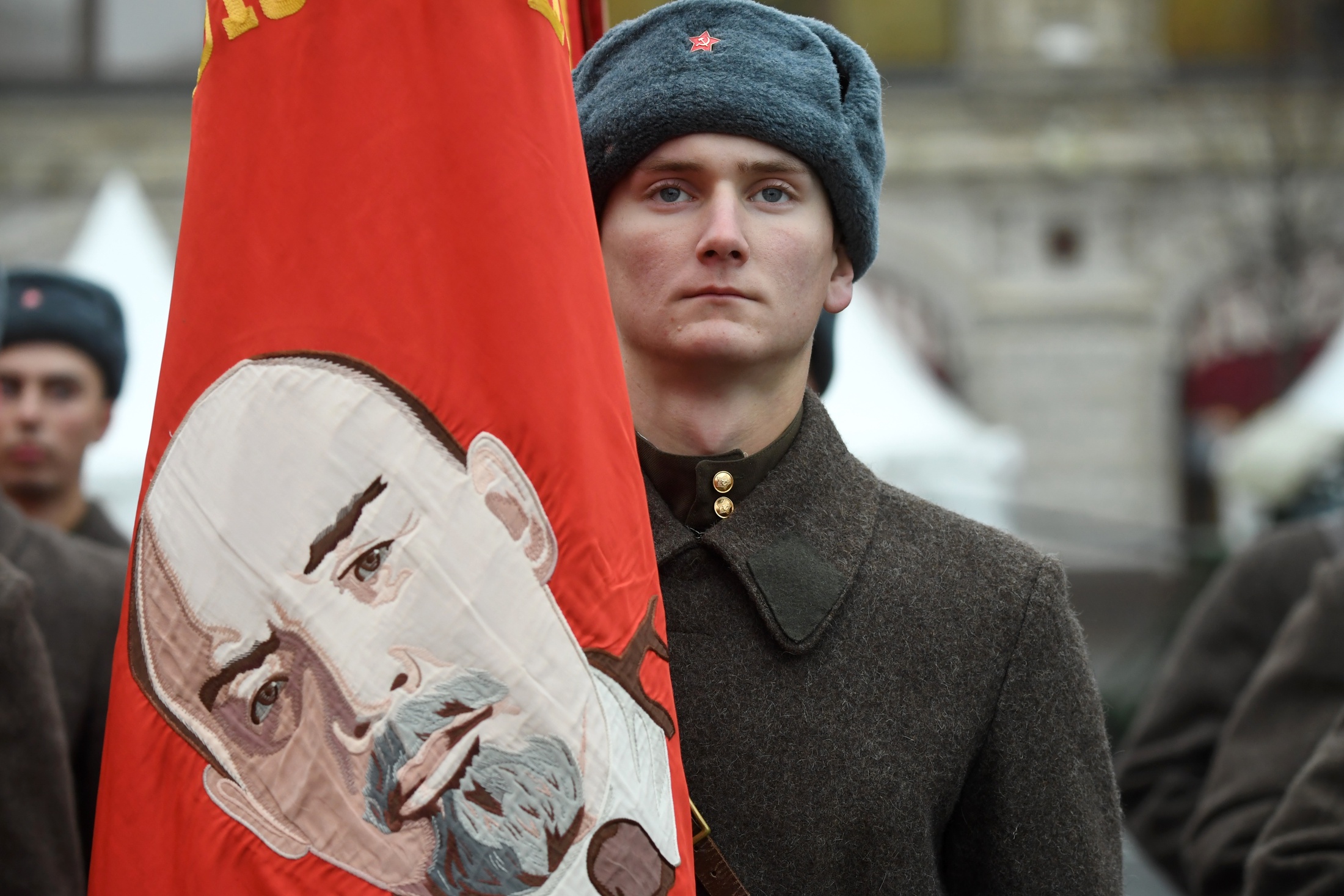 俄罗斯纪念红场阅兵78周年复古阅兵式