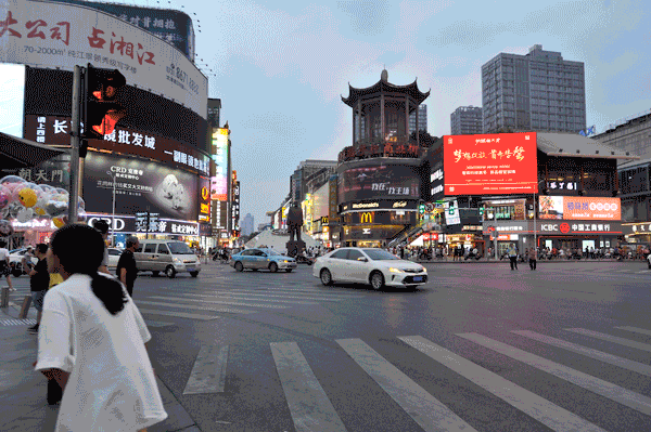 600_399gif 动态图 动图