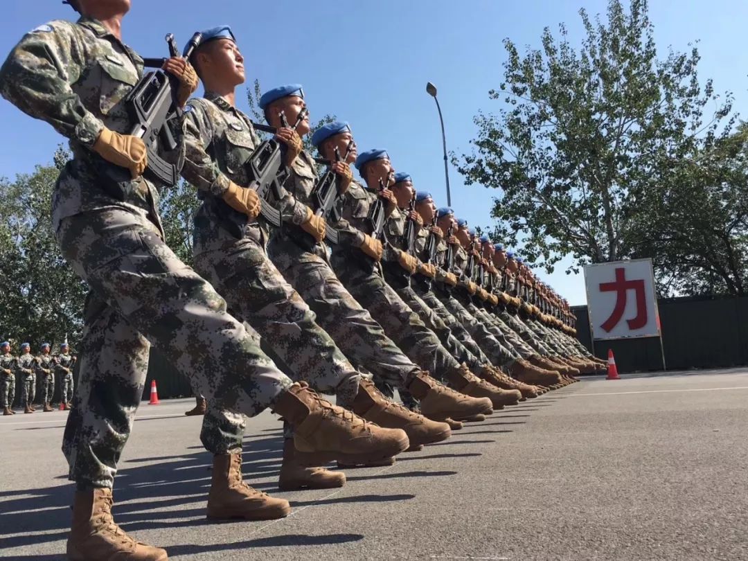 俄媒:中国维和部队首次受阅展现大国担当