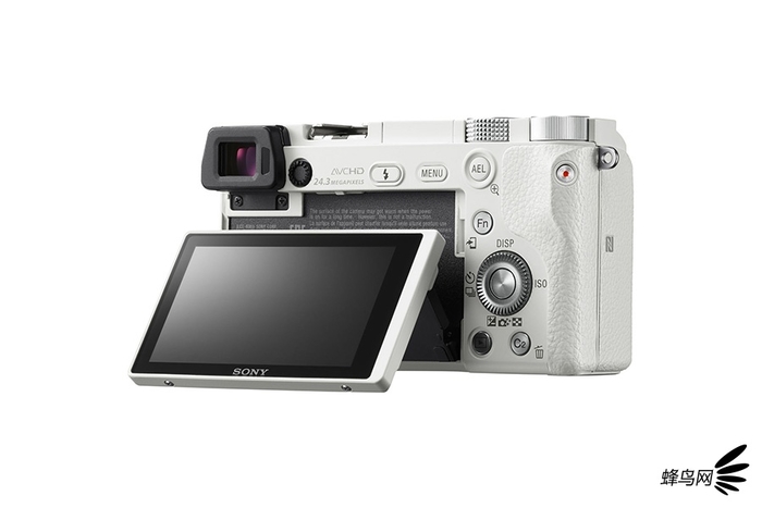 极速精准对焦 索尼α6000套机现售3580元