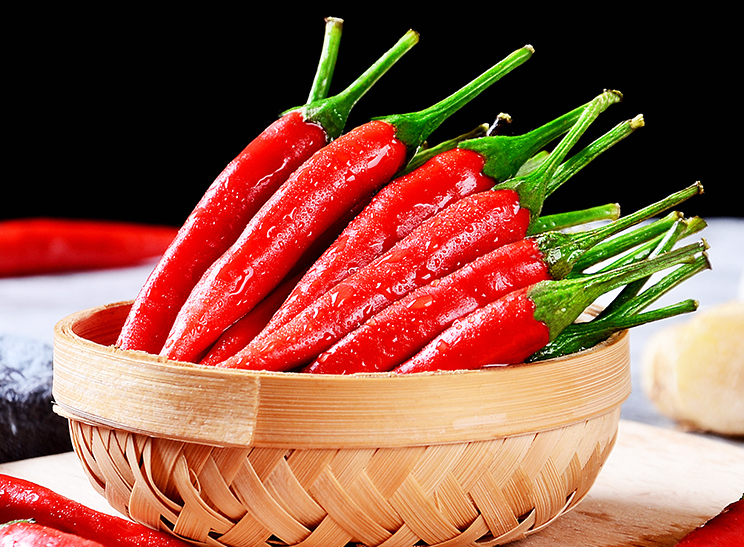 辣椒中的"佼佼者",辣的霸气,颜色鲜红辣味十足